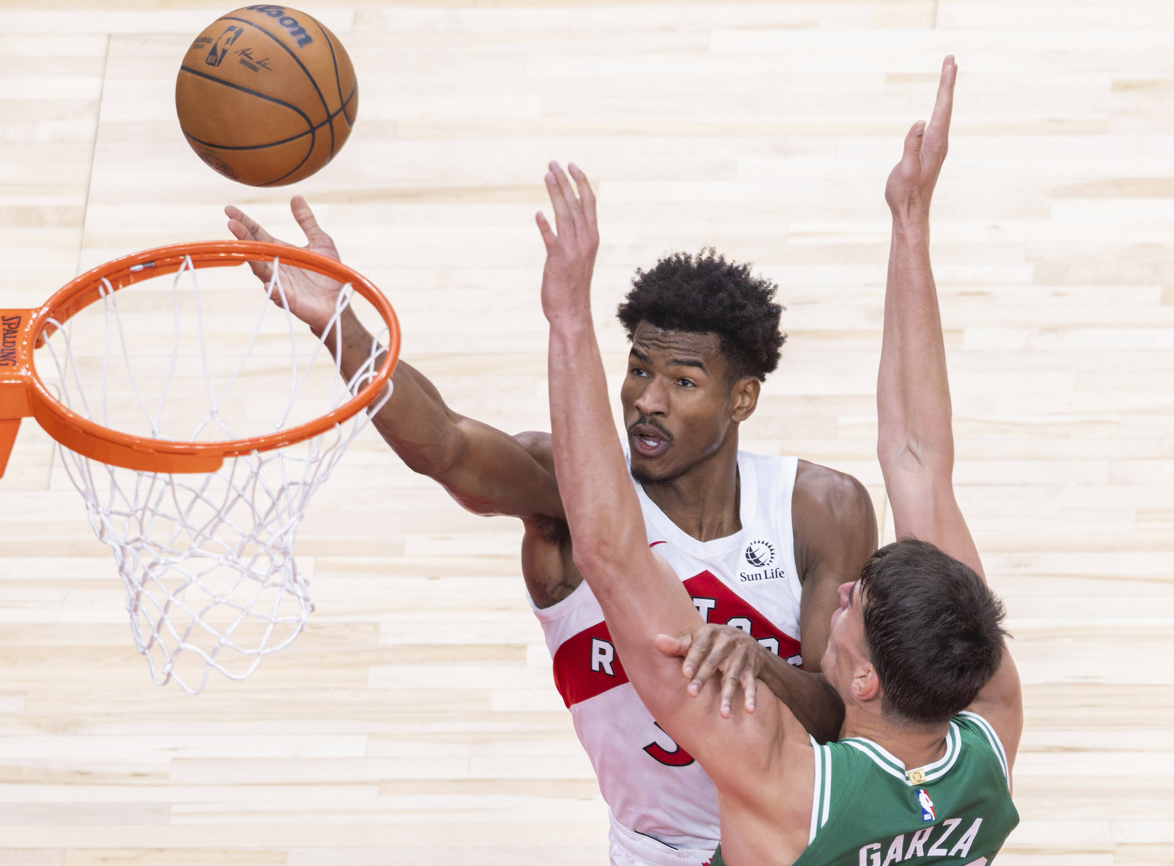 英雄联盟官方下载-关于赛前体能课后，圣安东尼奥马刺状态回暖备战NBA常规赛，话题不断，年轻球员得到机会的信息