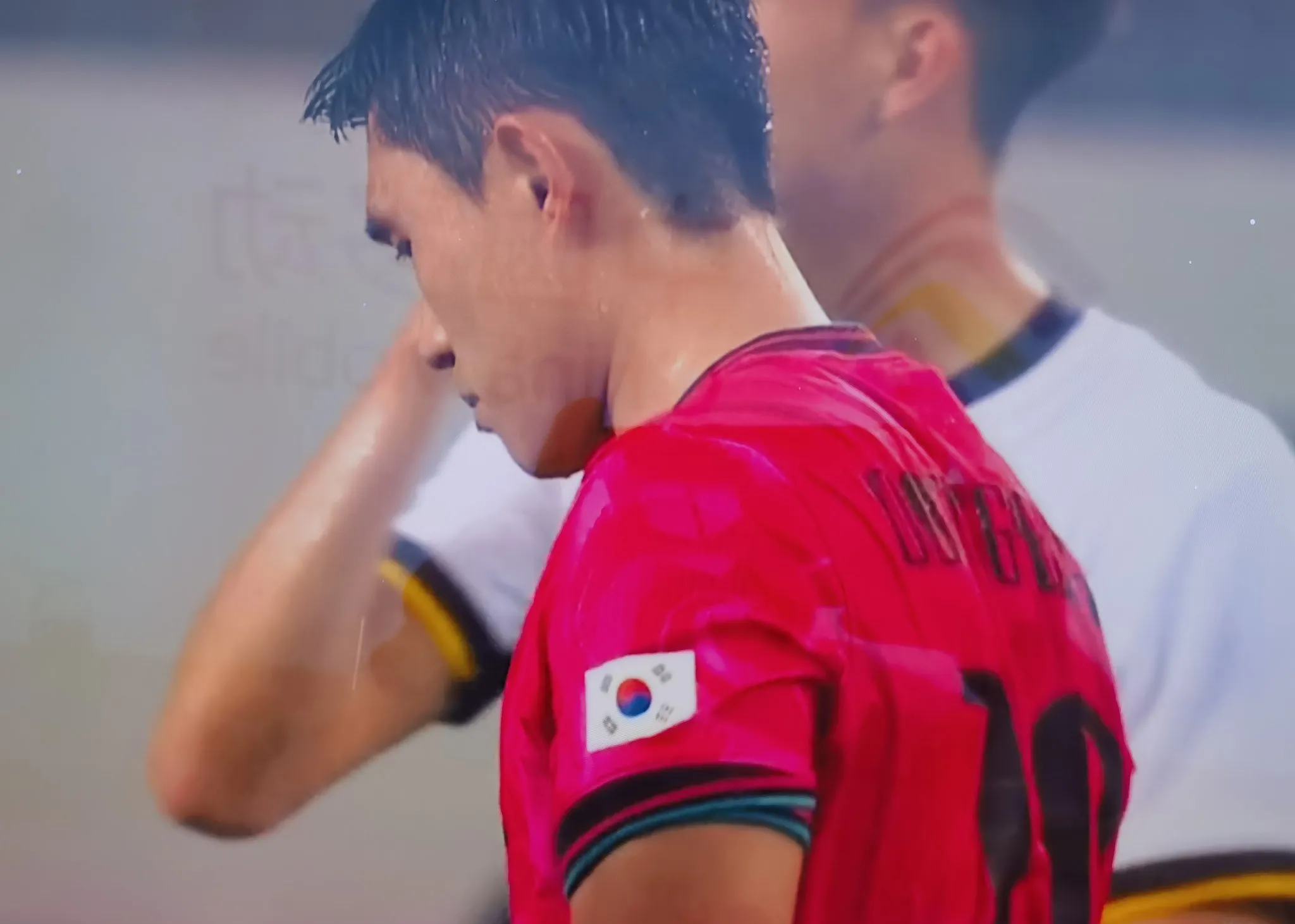 英雄联盟下载-关于英超关键时刻再迎强敌，里昂状态回暖，主帅态度——球迷炸锅，医务组通报恢复的信息